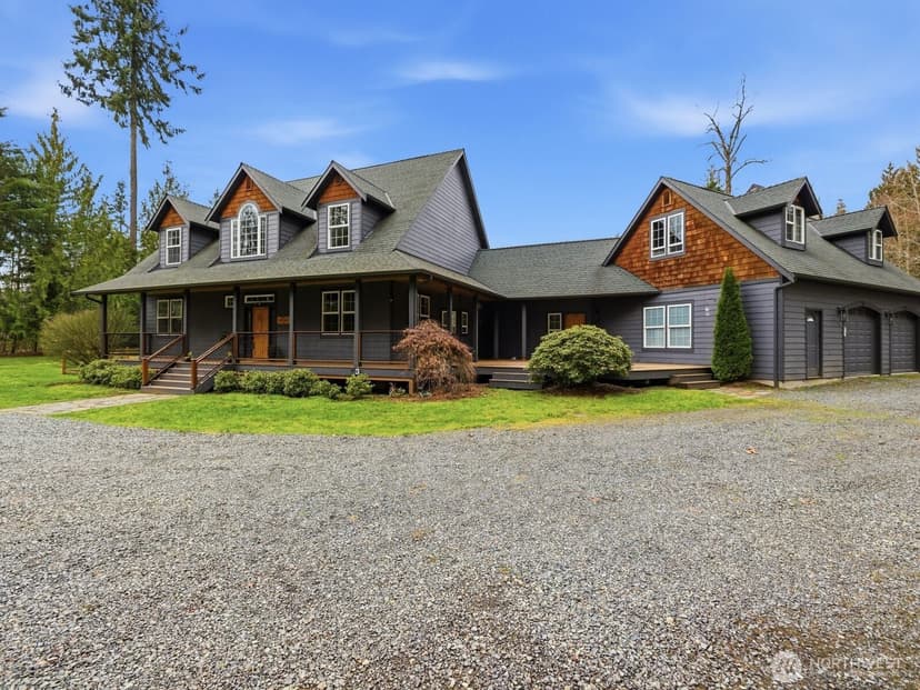 Property photo for 10207 129th Avenue NE, Lake Stevens photo 4