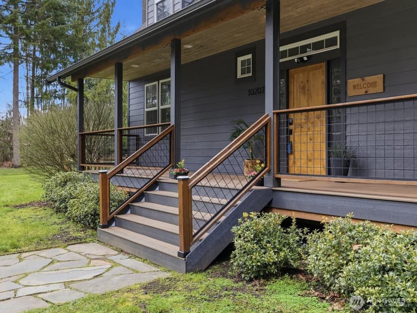 Property photo for 10207 129th Avenue NE, Lake Stevens photo 3