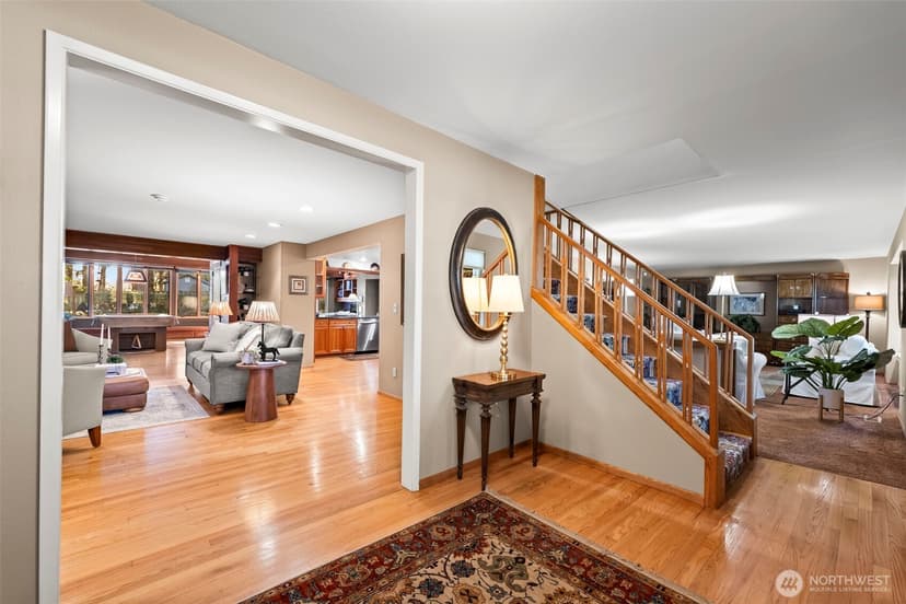 Property photo for 8902 Park Ridge Drive W, University Place photo 3