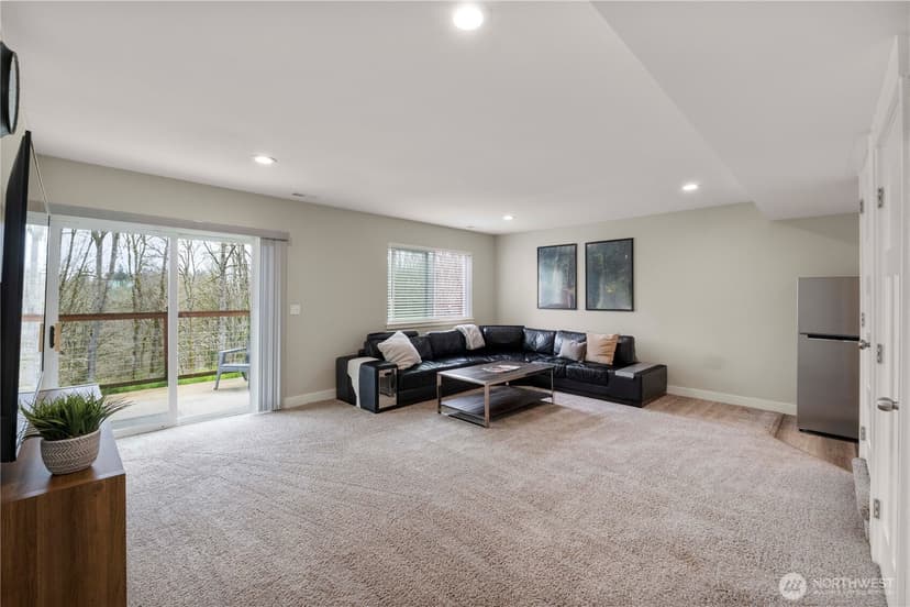 Property photo for 3575 E Grandview Avenue, Tacoma photo 28