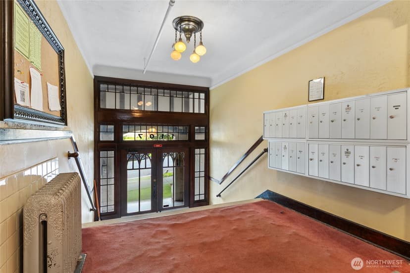 Property photo for 1107 E Denny Way #A-3, Seattle photo 6