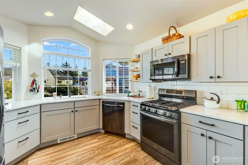 Property photo for 241 N Razor Clam Drive SW, Ocean Shores photo 9
