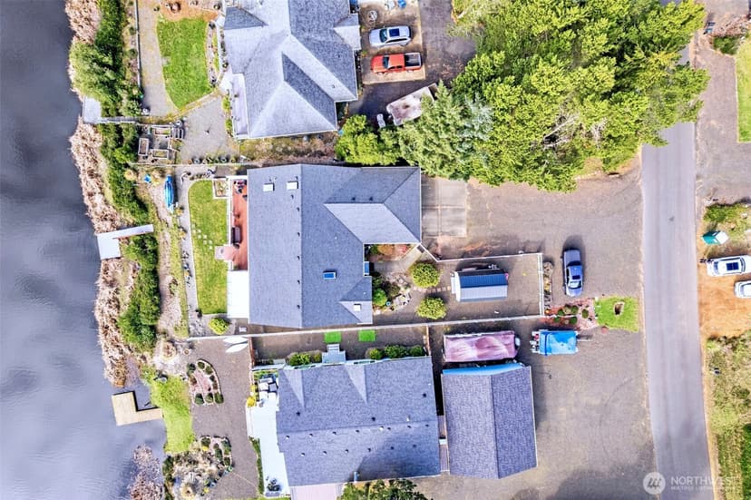 Property photo for 241 N Razor Clam Drive SW, Ocean Shores photo 31