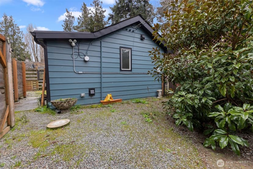 Property photo for 1053 S Southern Street, Seattle photo 33