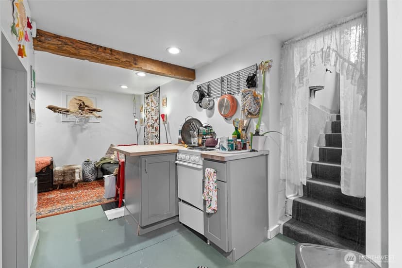 Property photo for 1053 S Southern Street, Seattle photo 15