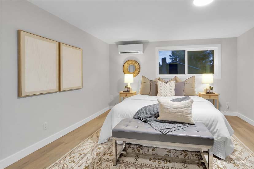 Property photo for 13018 27th Avenue NE, Seattle photo 14