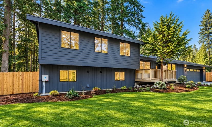 Property photo for 18843 168th Avenue NE, Woodinville photo 2