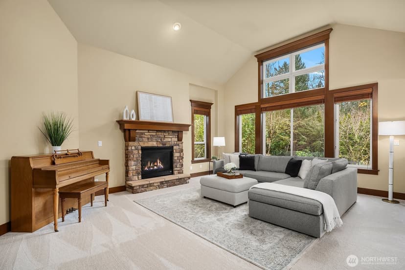Property photo for 809 235th Avenue NE, Sammamish photo 6