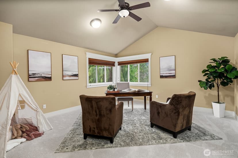 Property photo for 809 235th Avenue NE, Sammamish photo 24