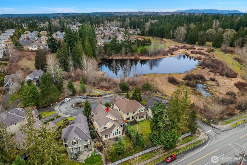 Property photo for 809 235th Avenue NE, Sammamish photo 38