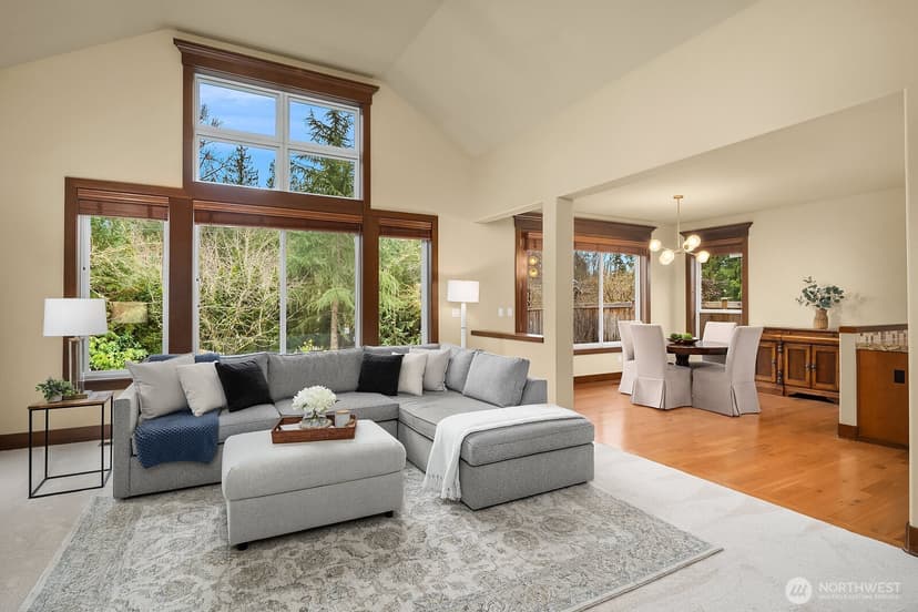 Property photo for 809 235th Avenue NE, Sammamish photo 9