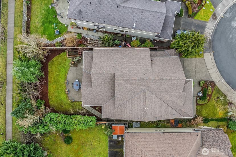 Property photo for 809 235th Avenue NE, Sammamish photo 37