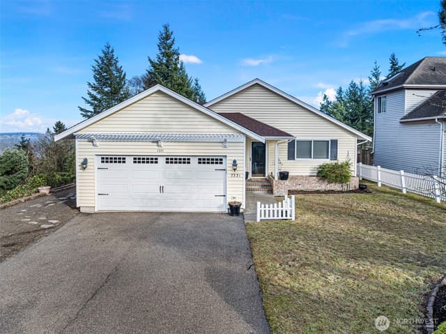 Property photo for 7331 E Center Street, Port Orchard photo 3
