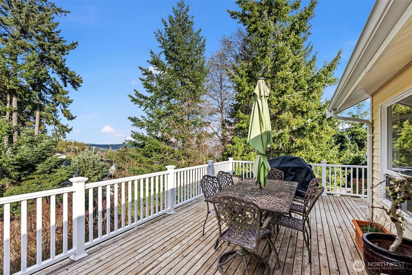 Property photo for 7331 E Center Street, Port Orchard photo 13