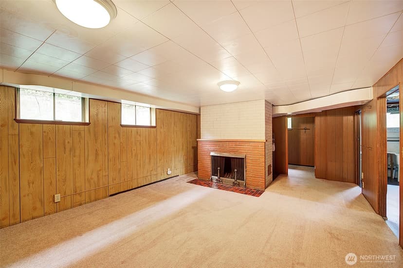 Property photo for 4045 29th Avenue W, Seattle photo 26