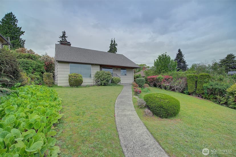 Property photo for 4045 29th Avenue W, Seattle photo 6