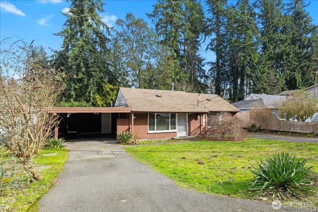 Property photo for 23005 60th Avenue W, Mountlake Terrace photo 2