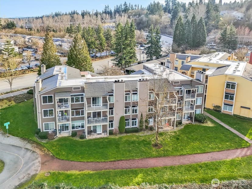 Property photo for 15852 Leary Way #6, Redmond photo 32