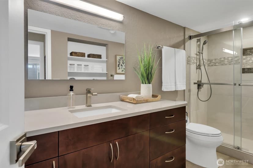 Property photo for 15852 Leary Way #6, Redmond photo 19