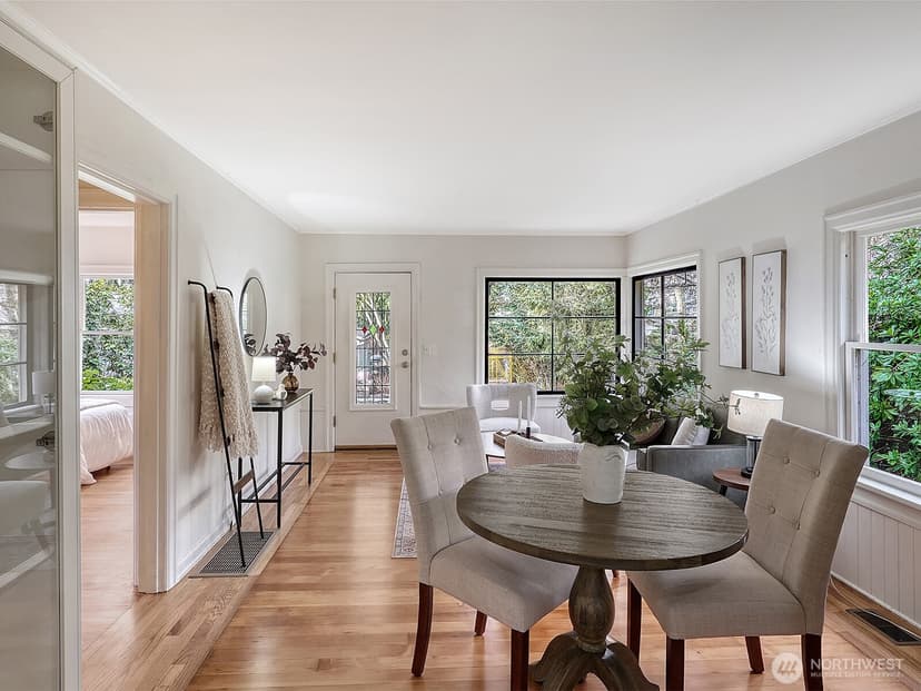 Property photo for 2337 NE 86th Street, Seattle photo 5