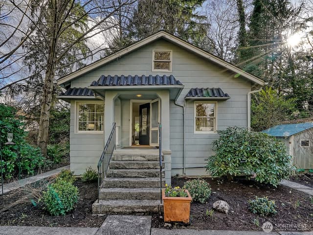 Property photo for 2337 NE 86th Street, Seattle