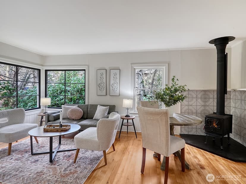 Property photo for 2337 NE 86th Street, Seattle photo 6