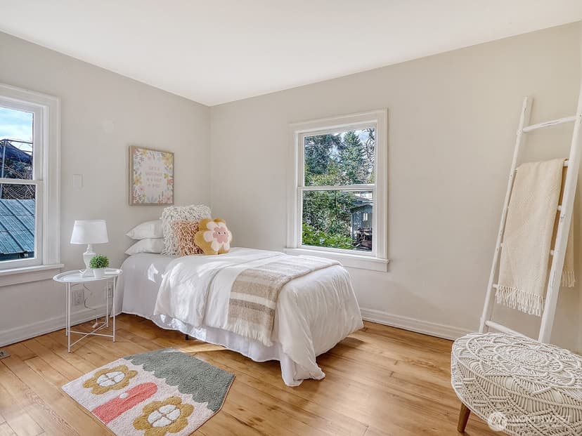 Property photo for 2337 NE 86th Street, Seattle photo 11