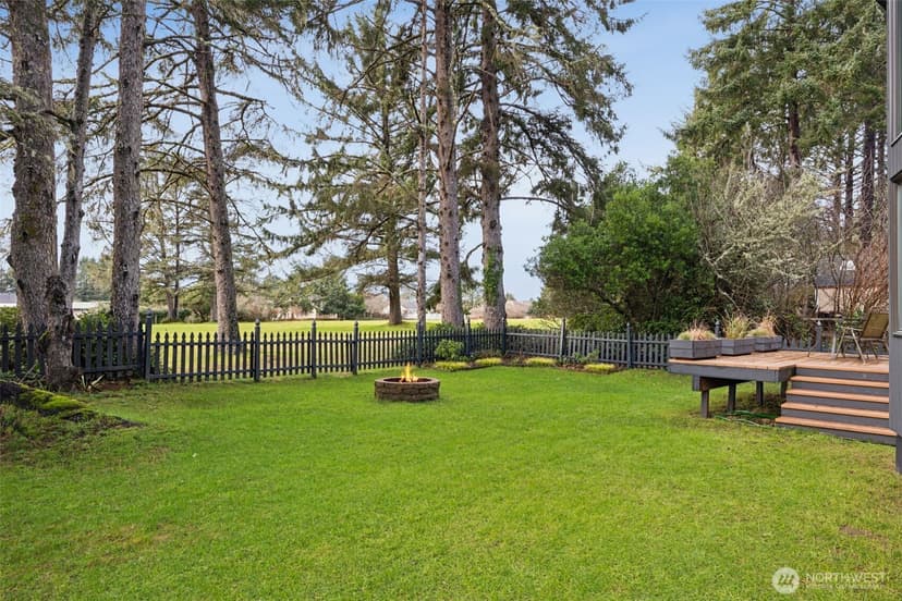 Property photo for 147 Octopus Avenue NE, Ocean Shores photo 28