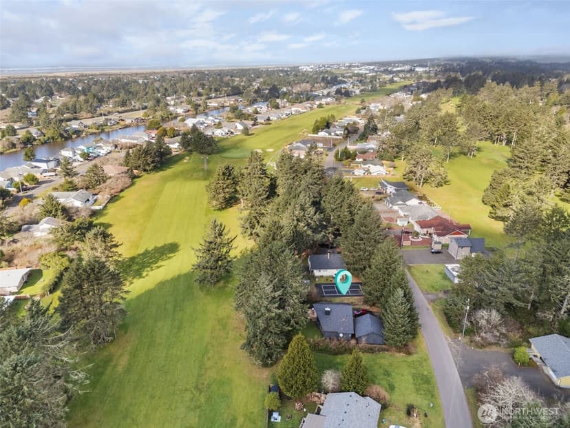 Property photo for 147 Octopus Avenue NE, Ocean Shores photo 32