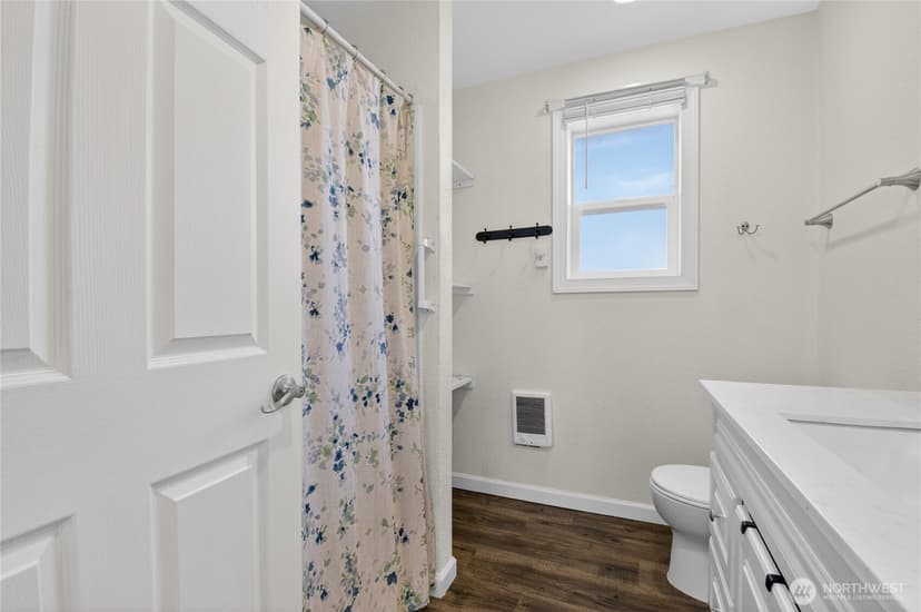 Property photo for 3718 S Gunnison Street, Tacoma photo 16