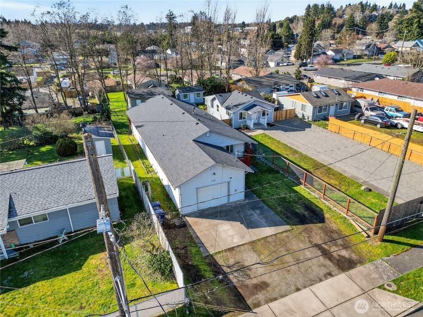 Property photo for 3718 S Gunnison Street, Tacoma photo 6