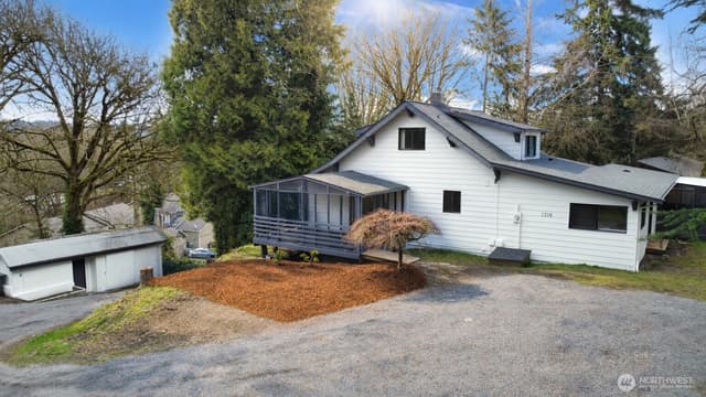 Property photo for 1316 SE 7th Street, Puyallup