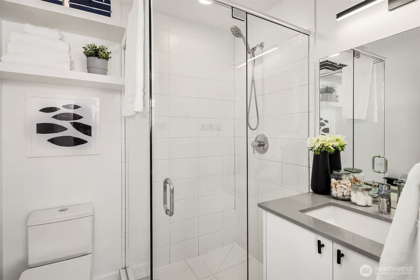 Property photo for 1116 13th Avenue #C, Seattle photo 16