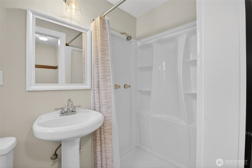 Property photo for 7870 Green Lake Drive N #10, Seattle photo 15