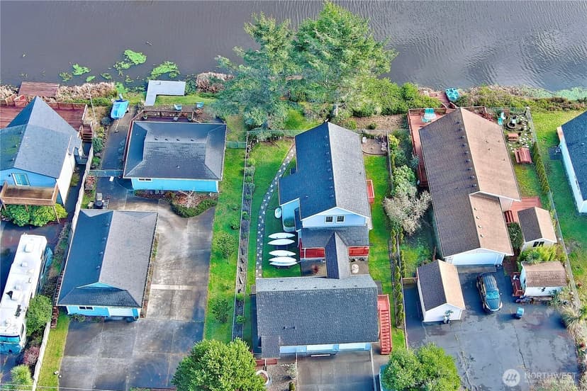Property photo for 522 Point Brown Avenue SE, Ocean Shores photo 32