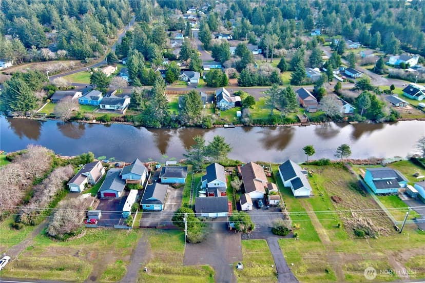 Property photo for 522 Point Brown Avenue SE, Ocean Shores photo 35