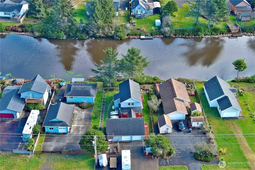 Property photo for 522 Point Brown Avenue SE, Ocean Shores photo 6