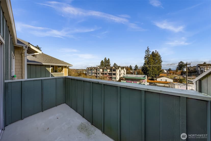 Property photo for 3150 W Government Way #407, Seattle photo 28