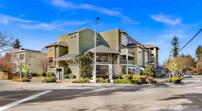 Property photo for 3150 W Government Way #407, Seattle