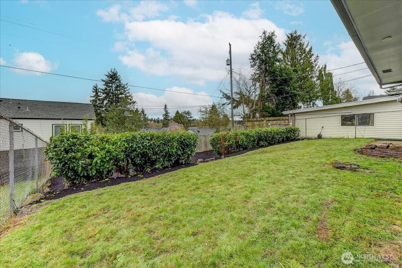 Property photo for 9320 31st Place SW, Seattle photo 20