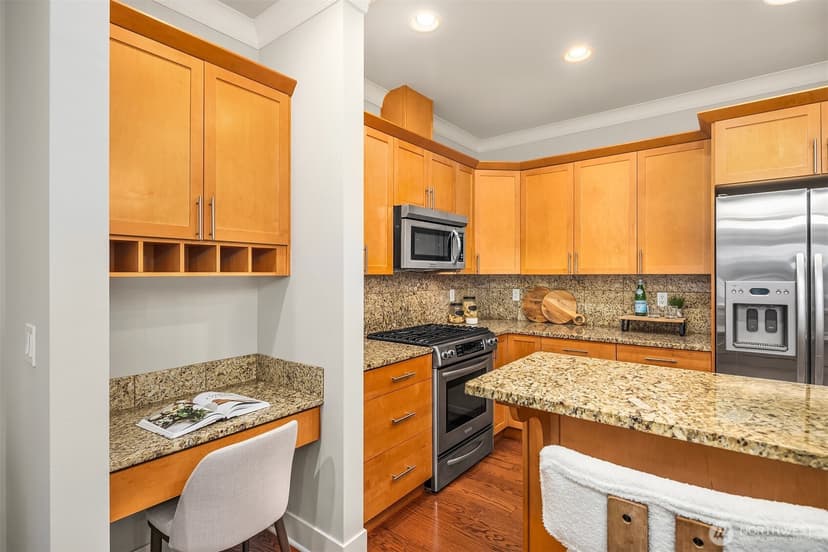 Property photo for 900 228th Avenue NE #1C, Sammamish photo 13