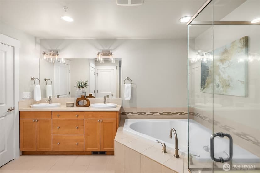 Property photo for 900 228th Avenue NE #1C, Sammamish photo 24