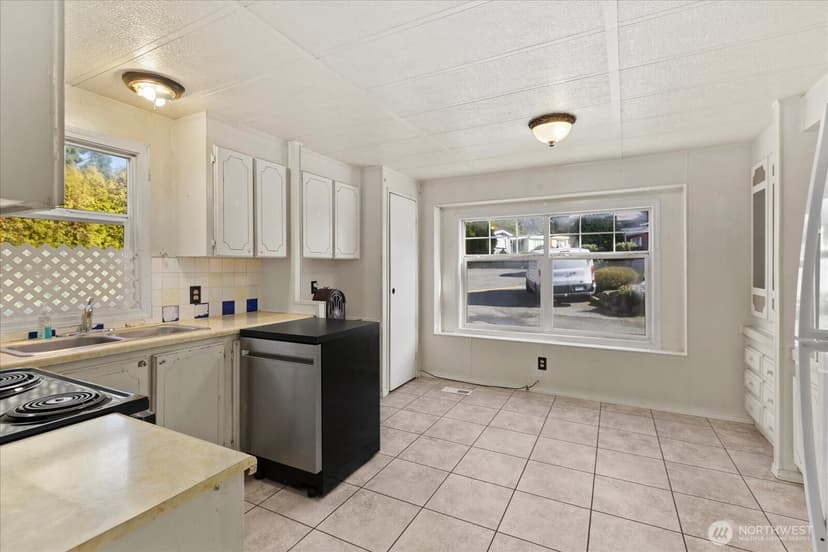 Property photo for 4111 164th Street SW #43, Lynnwood photo 7