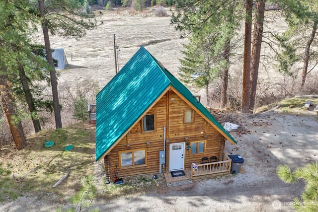Property photo for 17336 Chumstick Highway, Leavenworth photo 3