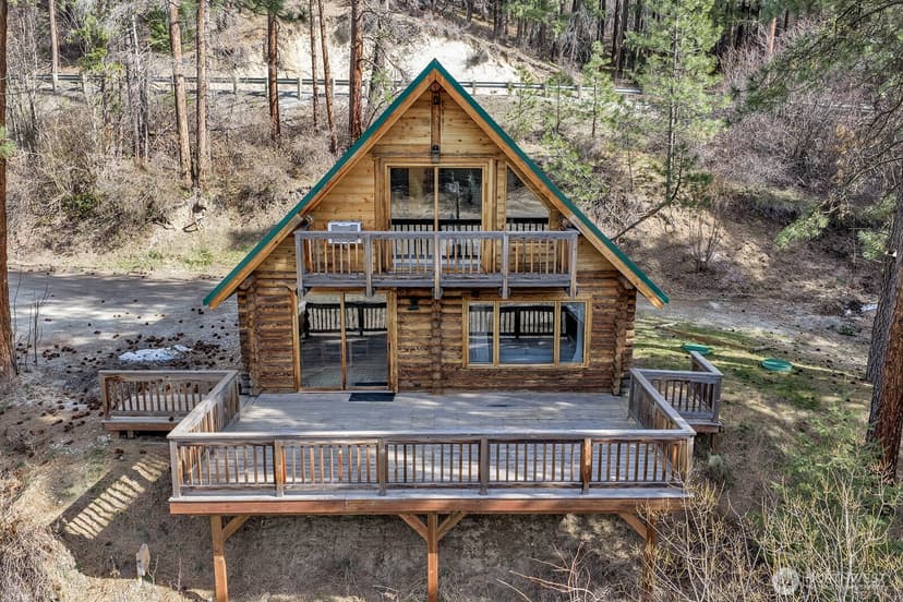 Property photo for 17336 Chumstick Highway, Leavenworth photo 2