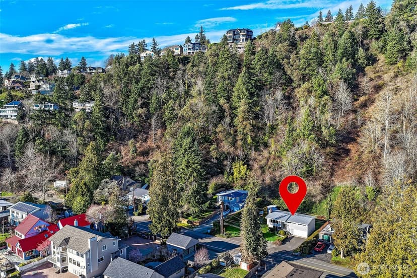 Property photo for 2624 SW 172nd Street, Burien photo 18