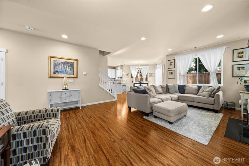 Property photo for 21702 103rd Place SE, Kent photo 6