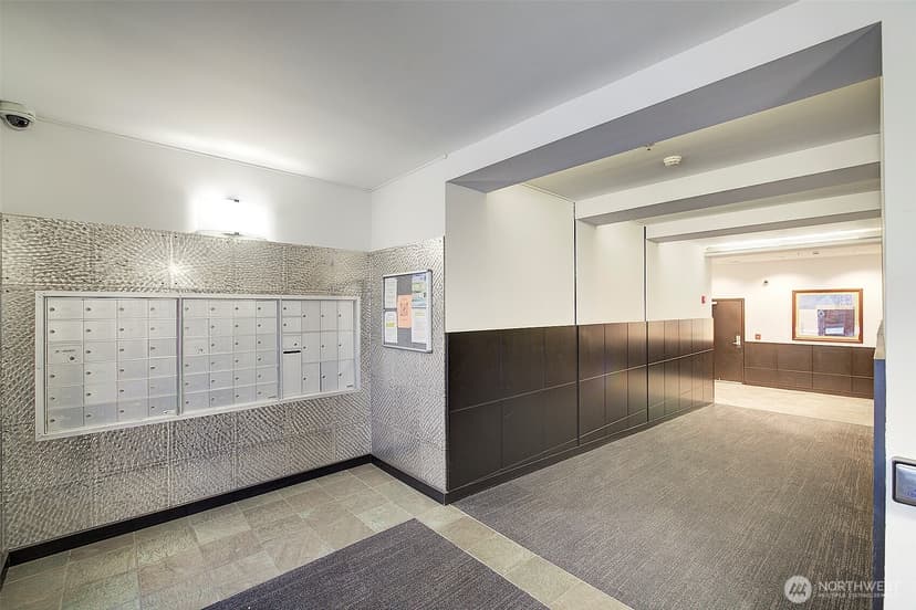 Property photo for 303 23rd Avenue S #506, Seattle photo 28