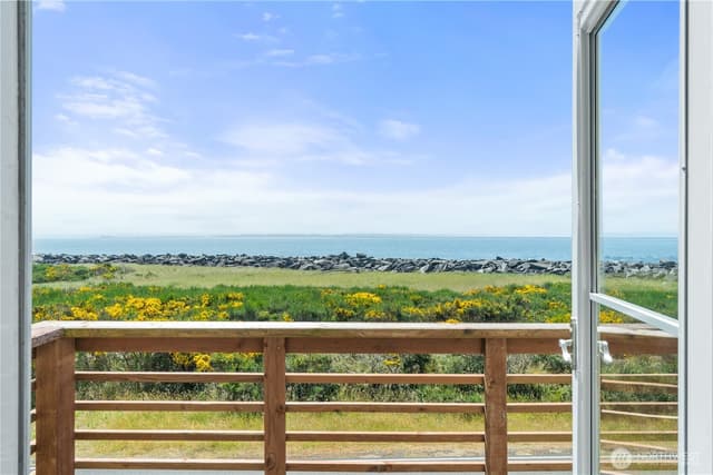 Property photo for 1459 E Ocean Shores Boulevard SW, Ocean Shores photo 2