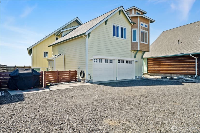 Property photo for 1459 E Ocean Shores Boulevard SW, Ocean Shores photo 33